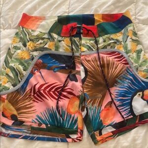 FARM Rio Colorful Tropical Print Women's Shorts